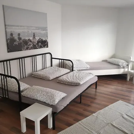 Central Studio Mit Balkon * Hanóver