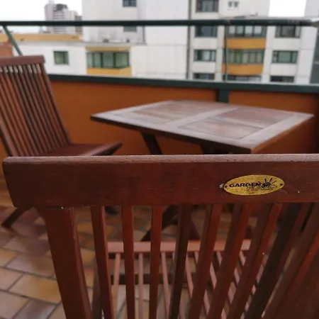 Central Studio Mit Balkon