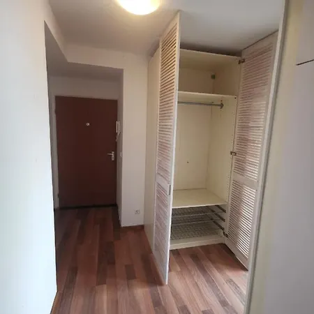 Central Studio Mit Balkon * Hanóver